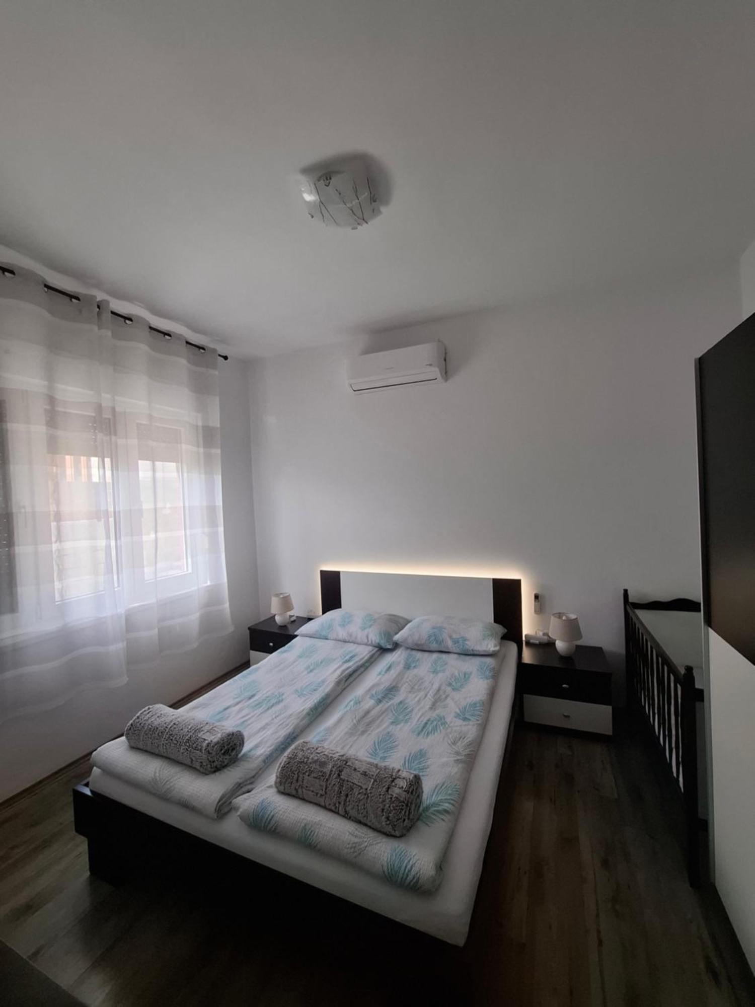 Apartman Envi Опатия Екстериор снимка