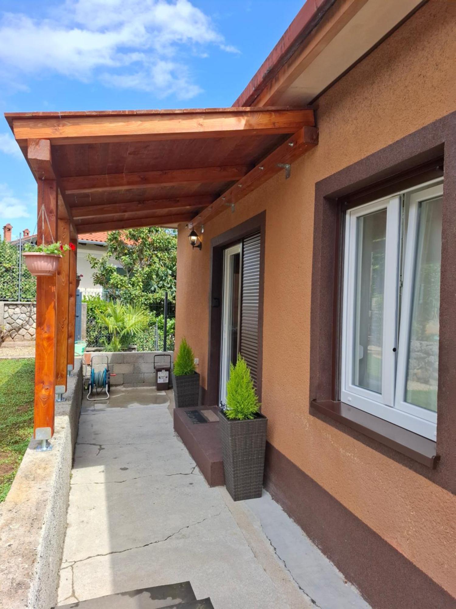 Apartman Envi Опатия Екстериор снимка