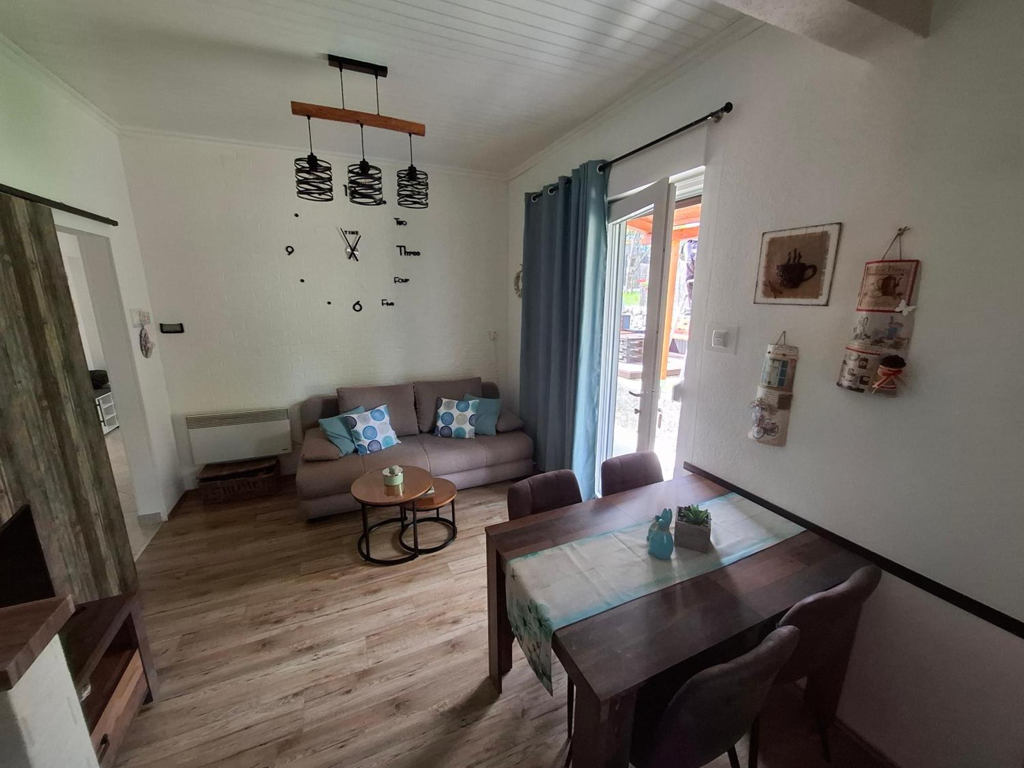 Apartman Envi Опатия Екстериор снимка